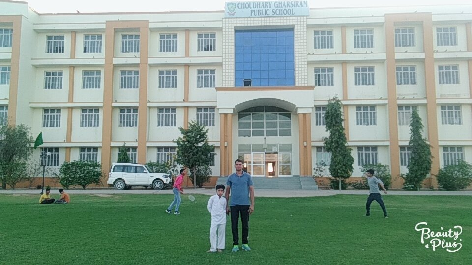 Choudhary Gharsiram Public School