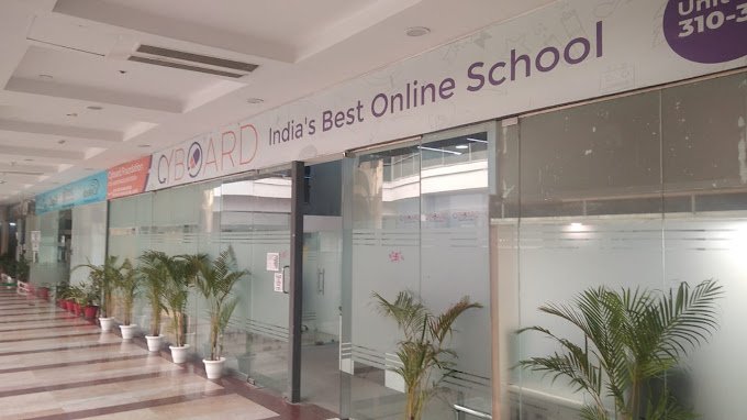 Cyboard School