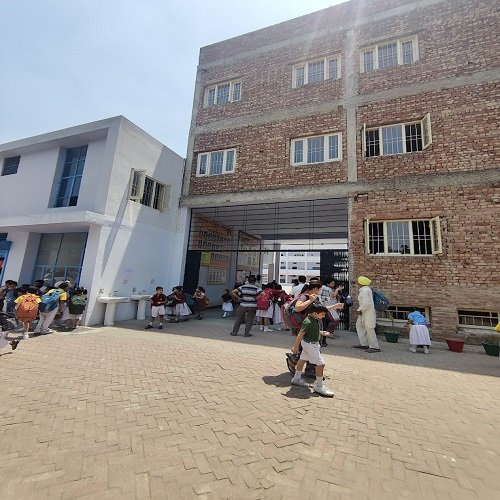 D A V Sr. Sec. Public School