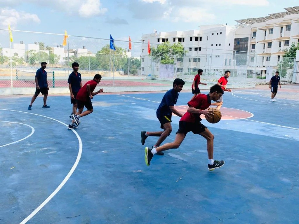 D R S International School