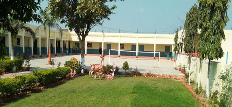 Dav Public School Lukhi