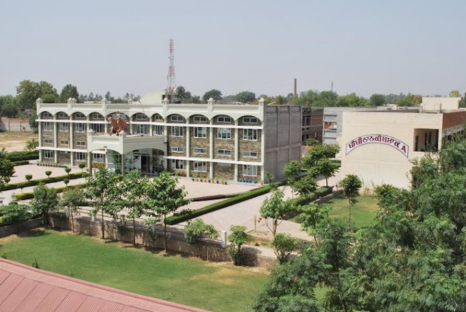 Guru Nanak College