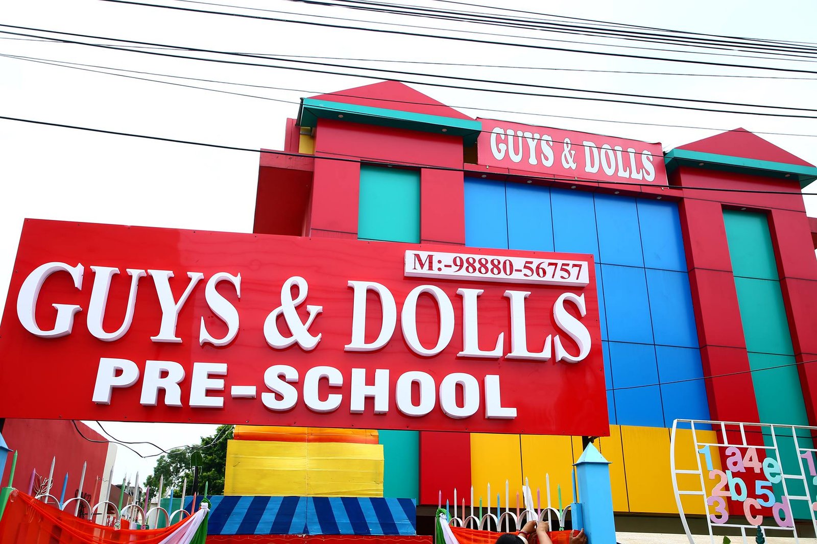 GUYS & DOllS Preschool