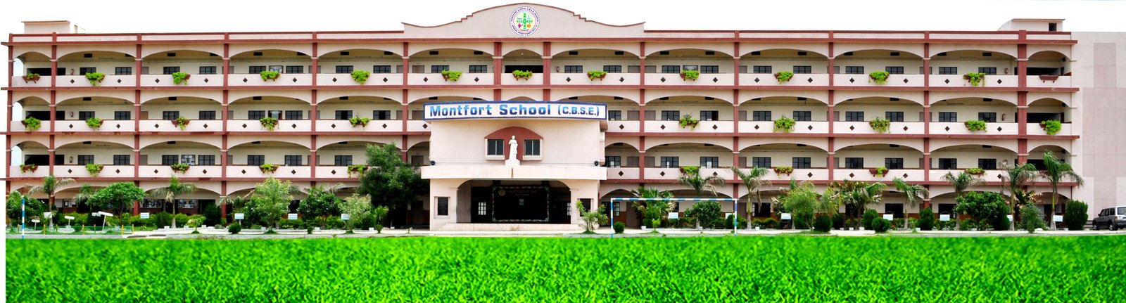 Montfort School