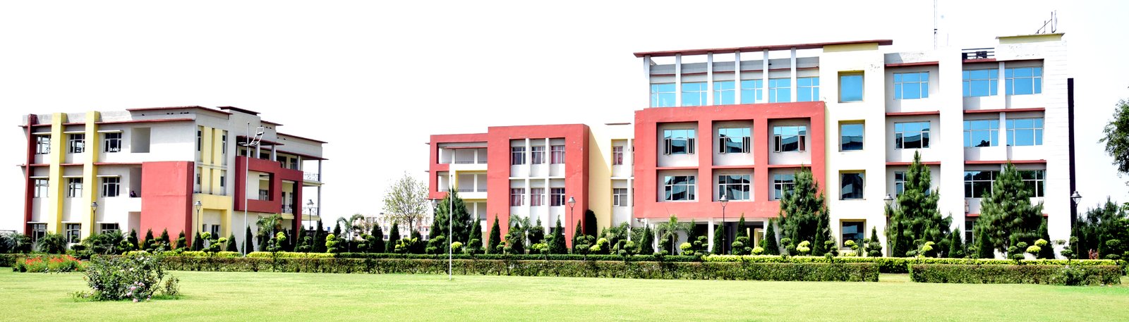 Sachdeva Engineering College For Girls