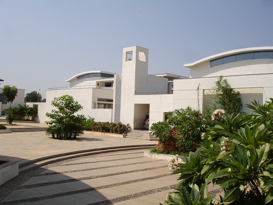 Sreenidhi International School