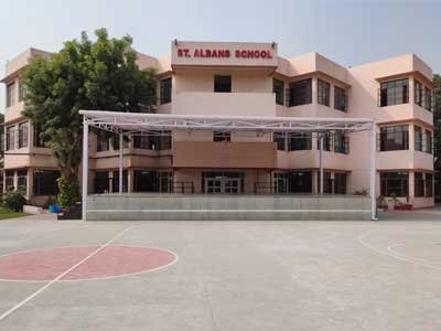 St. Albans School