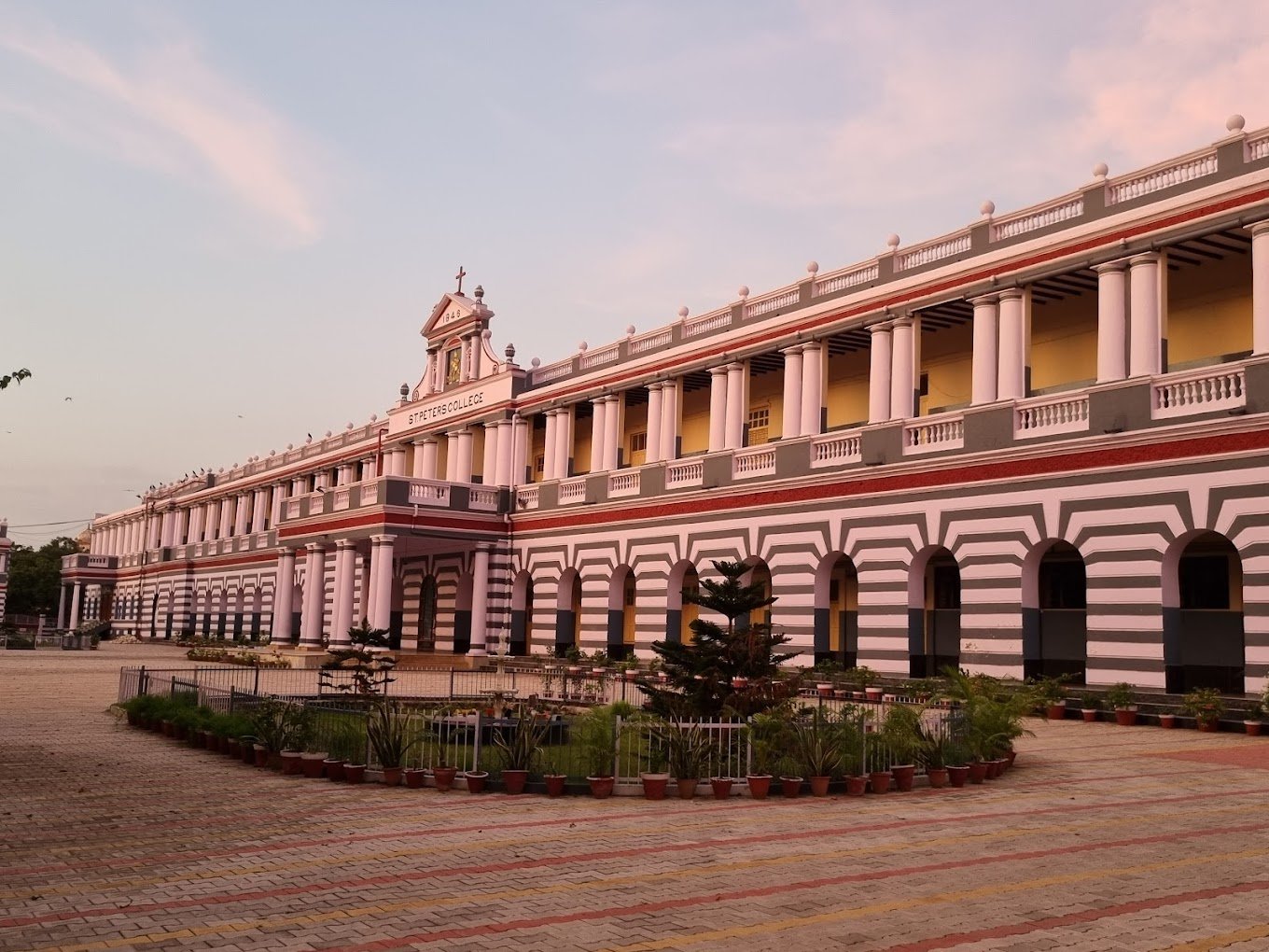 St. Peter\'s College