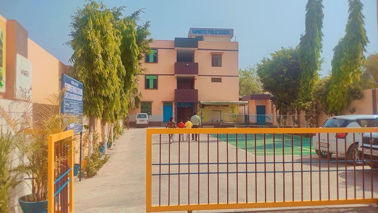 Sunrise Public School
