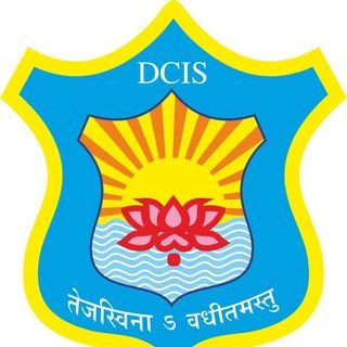 Divine Child International School logo