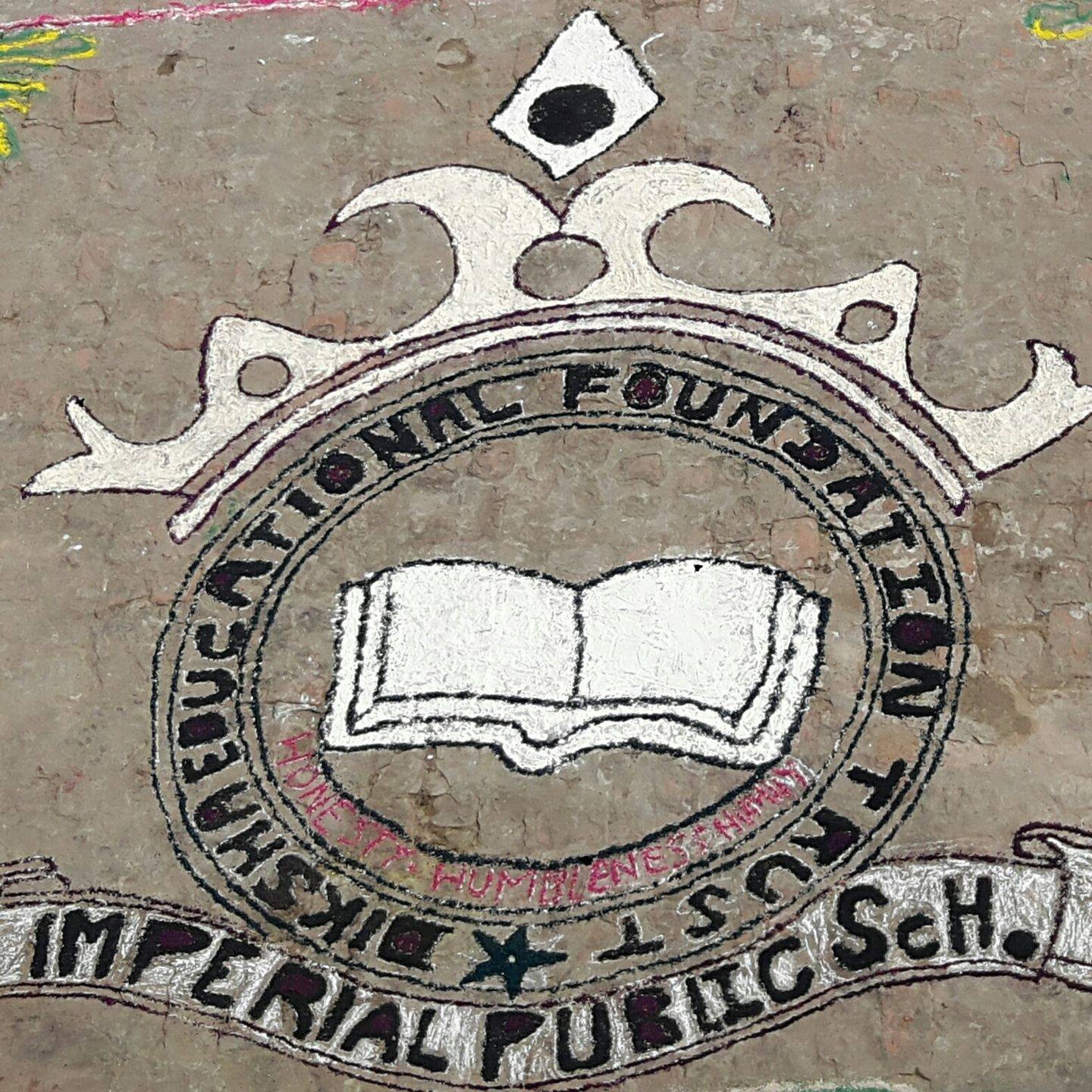 Imperial Public School logo