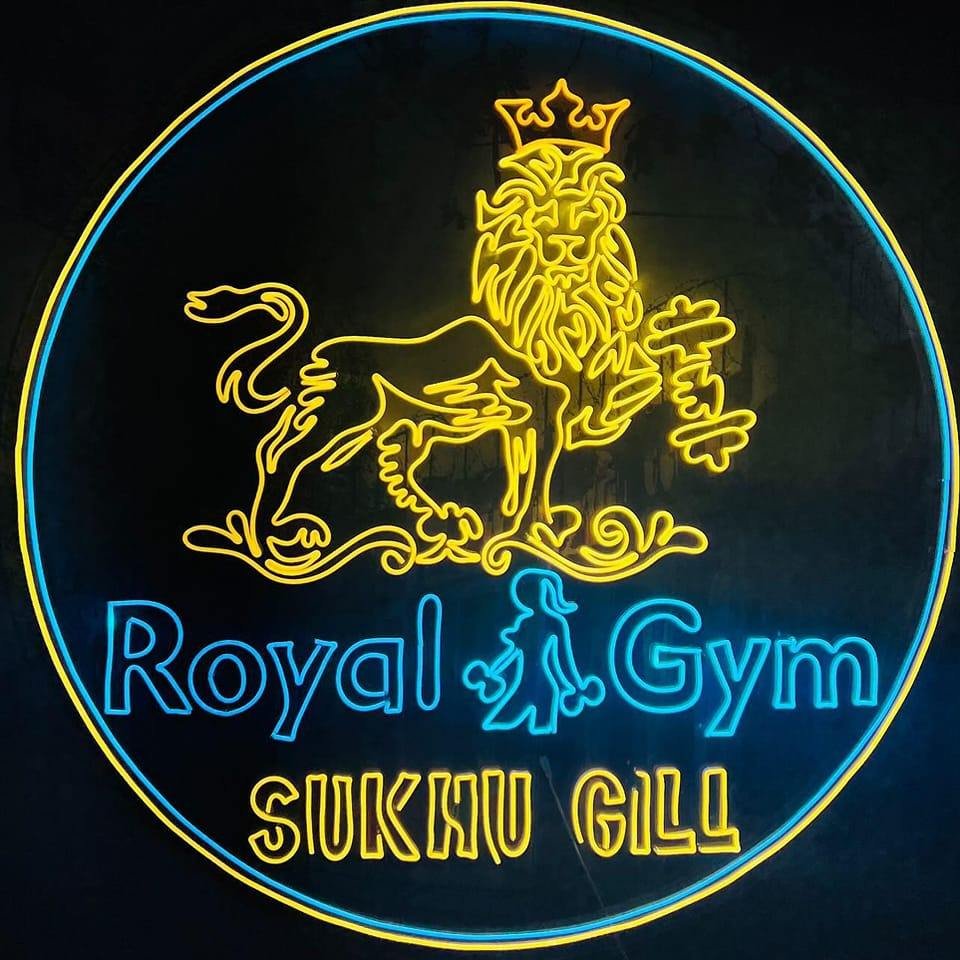 ROYAL GYM SPA logo