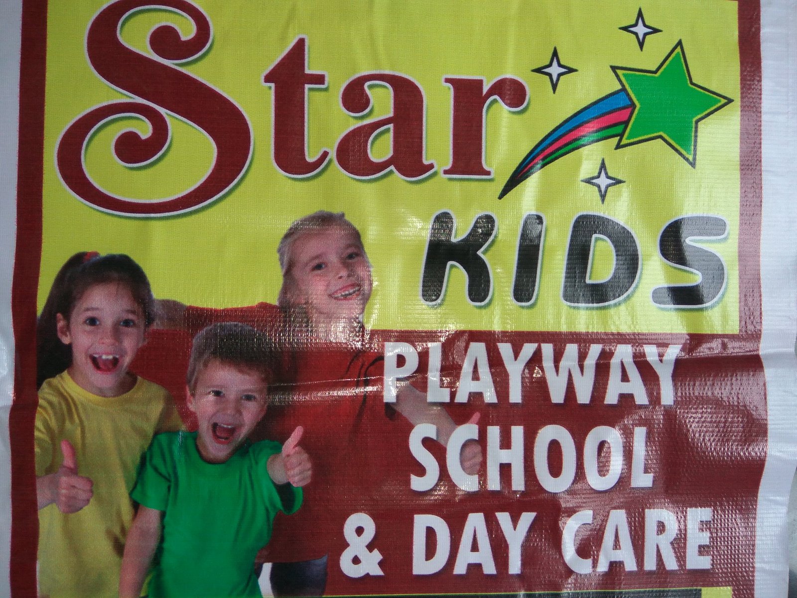 Star Kids Playway School & Day Care logo